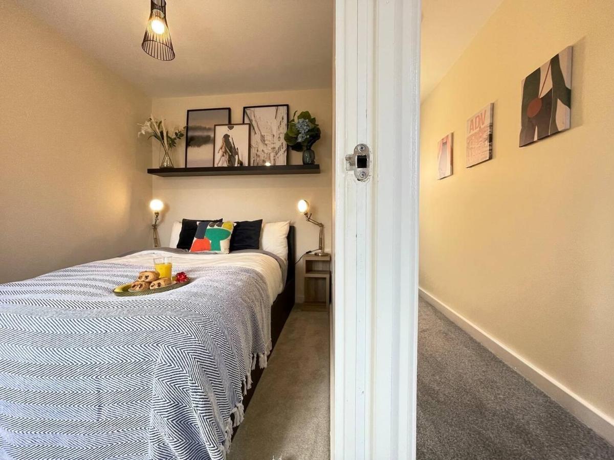 Chic Manchester Townhouse Near Old Trafford Luaran gambar